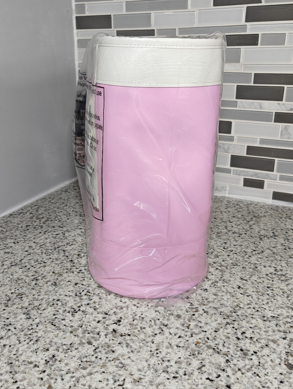 Yeti Camino 20 Carryall Tote Bag (Power Pink/Aspen) - Picture 5 of 15